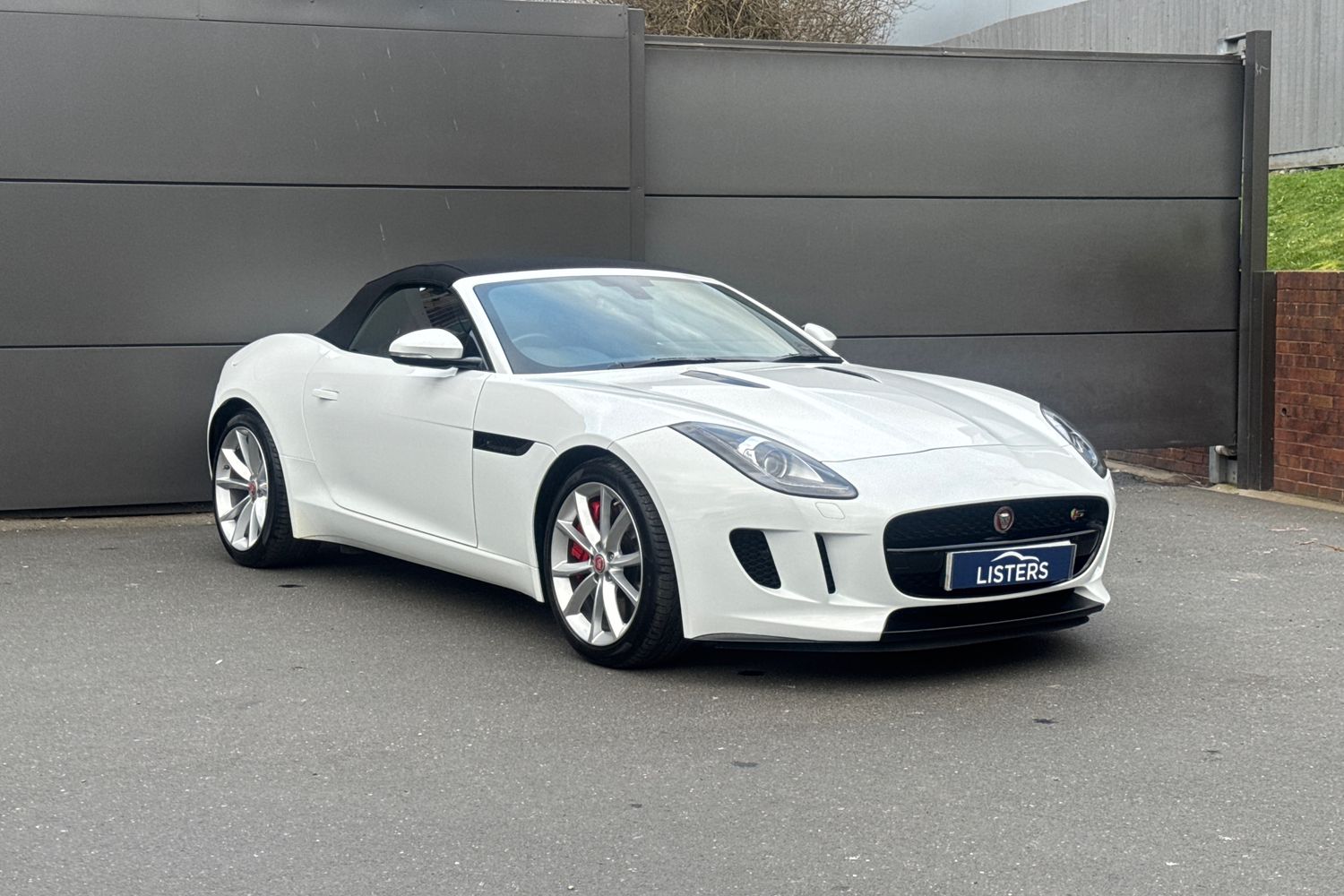 Used Jaguar F-Type 2015 for sale - 77659959: Photo 25