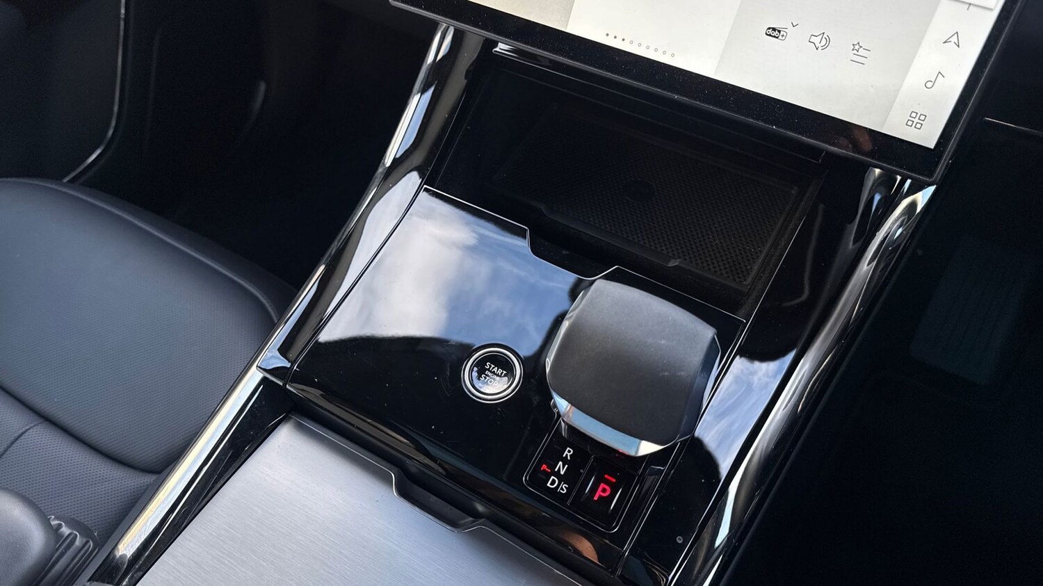 Used Land Rover Range Rover Sport 2024 for sale - 77926823: Photo 13