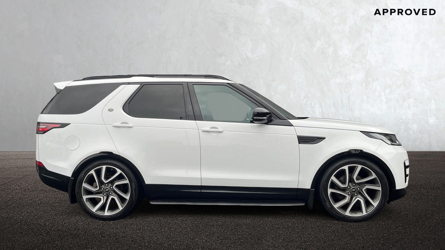 Used Land Rover Discovery 2018 for sale - 77052422: Photo 5