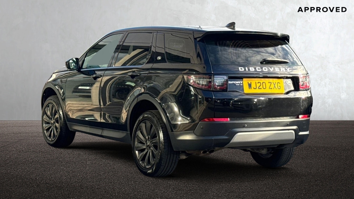 Used Land Rover Discovery Sport 2020 for sale - 77770667: Photo 2