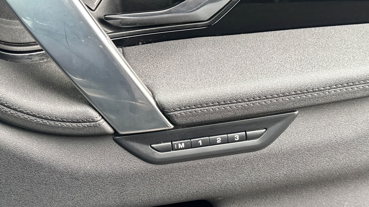 Used Land Rover Discovery Sport 2020 for sale - 77770667: Photo 22