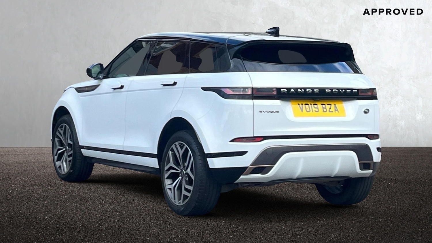 Used Land Rover Range Rover Evoque 2019 for sale - 76458634: Photo 2