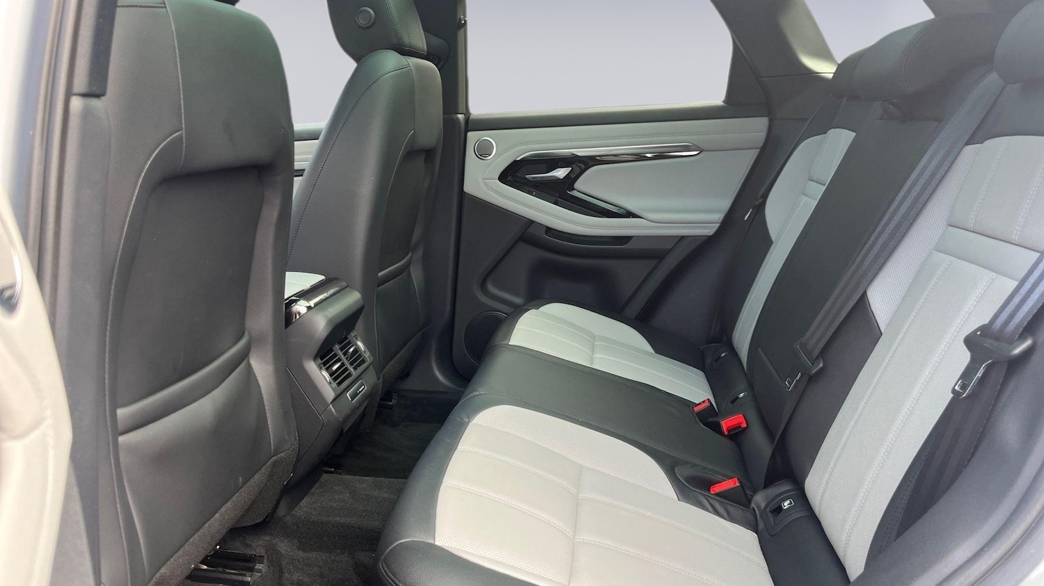 Used Land Rover Range Rover Evoque 2019 for sale - 76458634: Photo 4