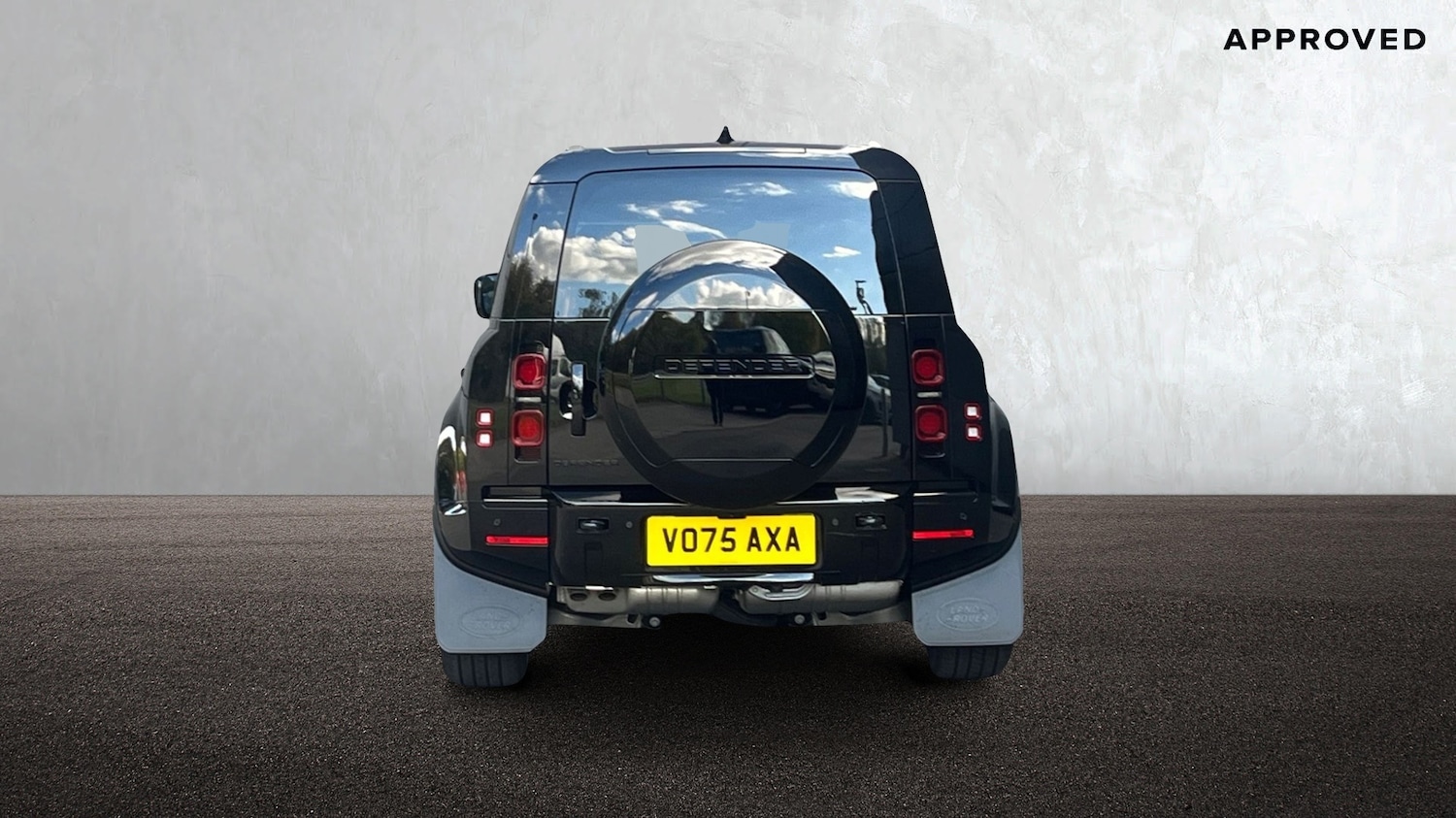 Used Land Rover Defender 2025 for sale - 76123922: Photo 6