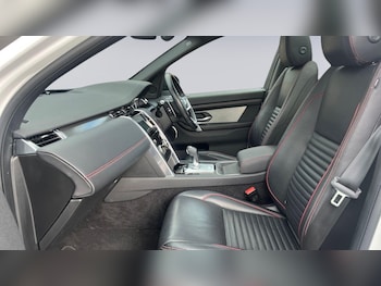 Used Land Rover Discovery Sport 2021 for sale - 75842668: Photo