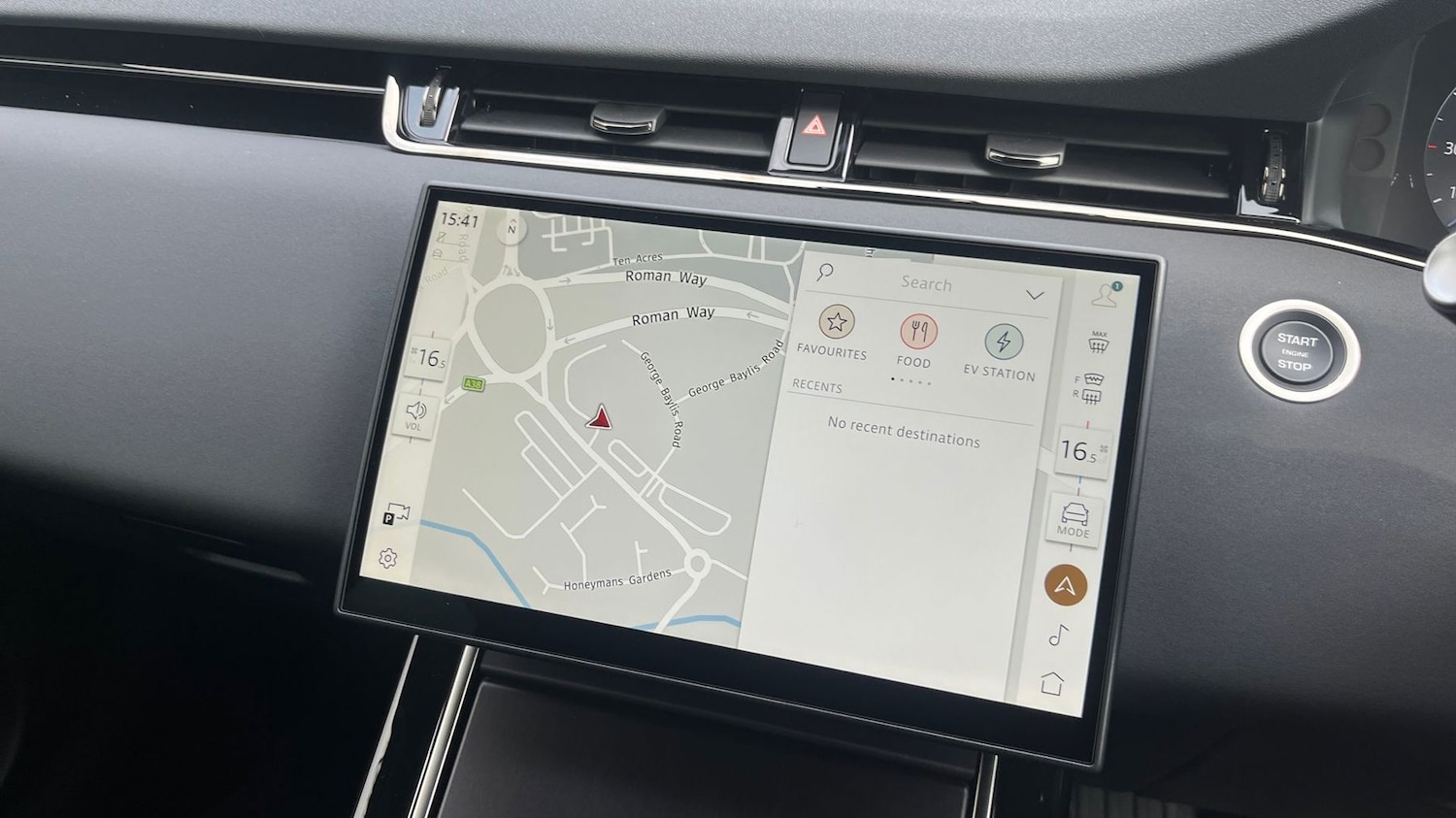 Used Land Rover Range Rover Evoque 2025 for sale - 77177375: Photo 11