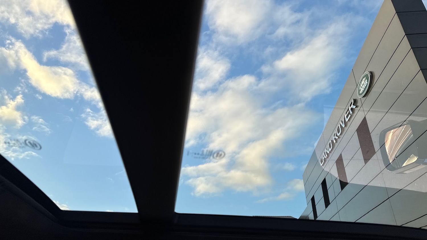 Used Land Rover Defender 2025 for sale - 77359925: Photo 21