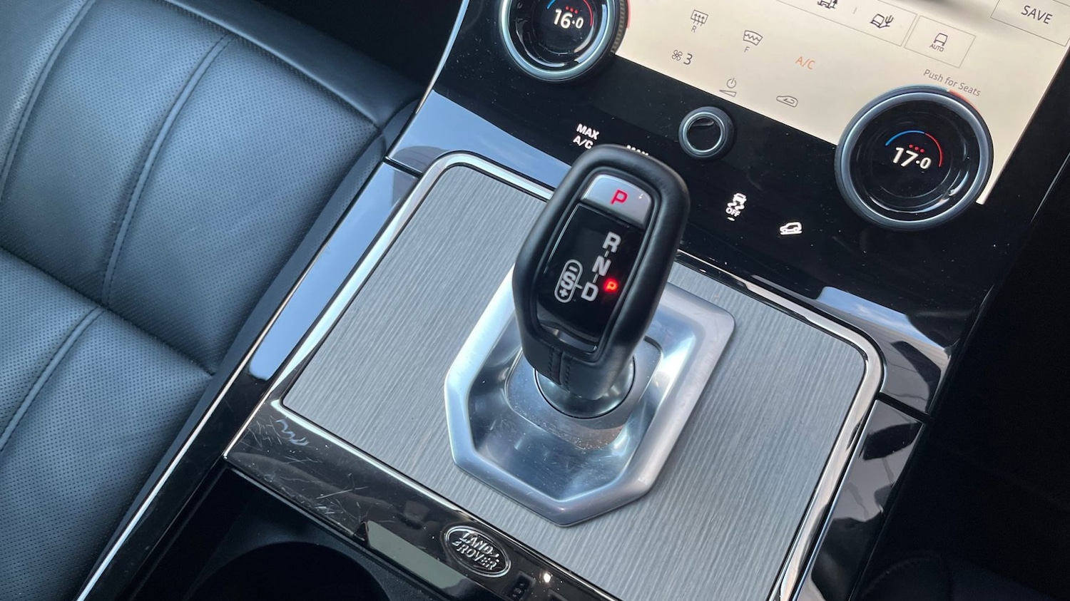 Used Land Rover Range Rover Evoque 2023 for sale - 77124366: Photo 13