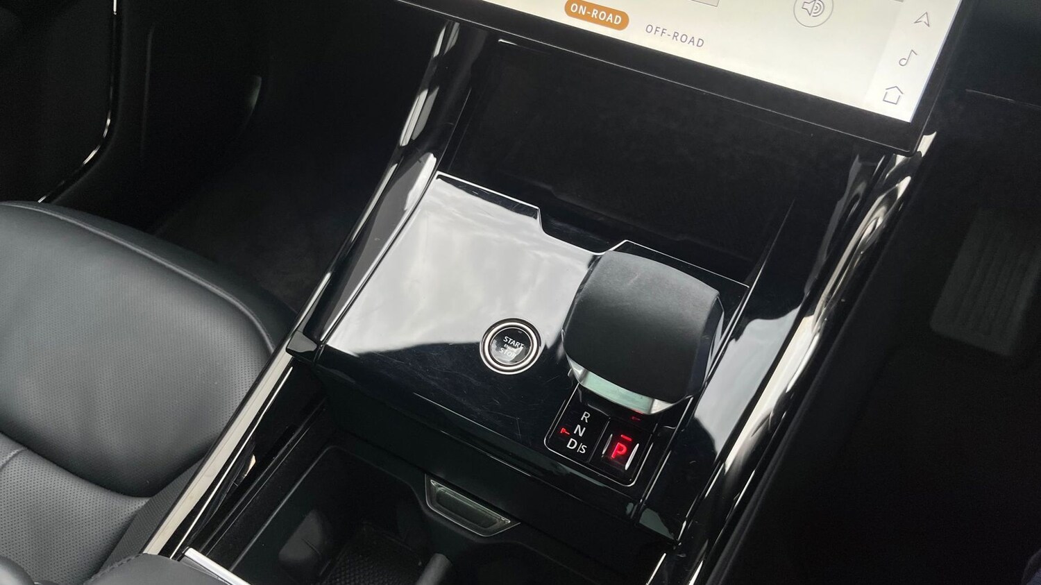 Used Land Rover Range Rover Sport 2024 for sale - 76539554: Photo 13