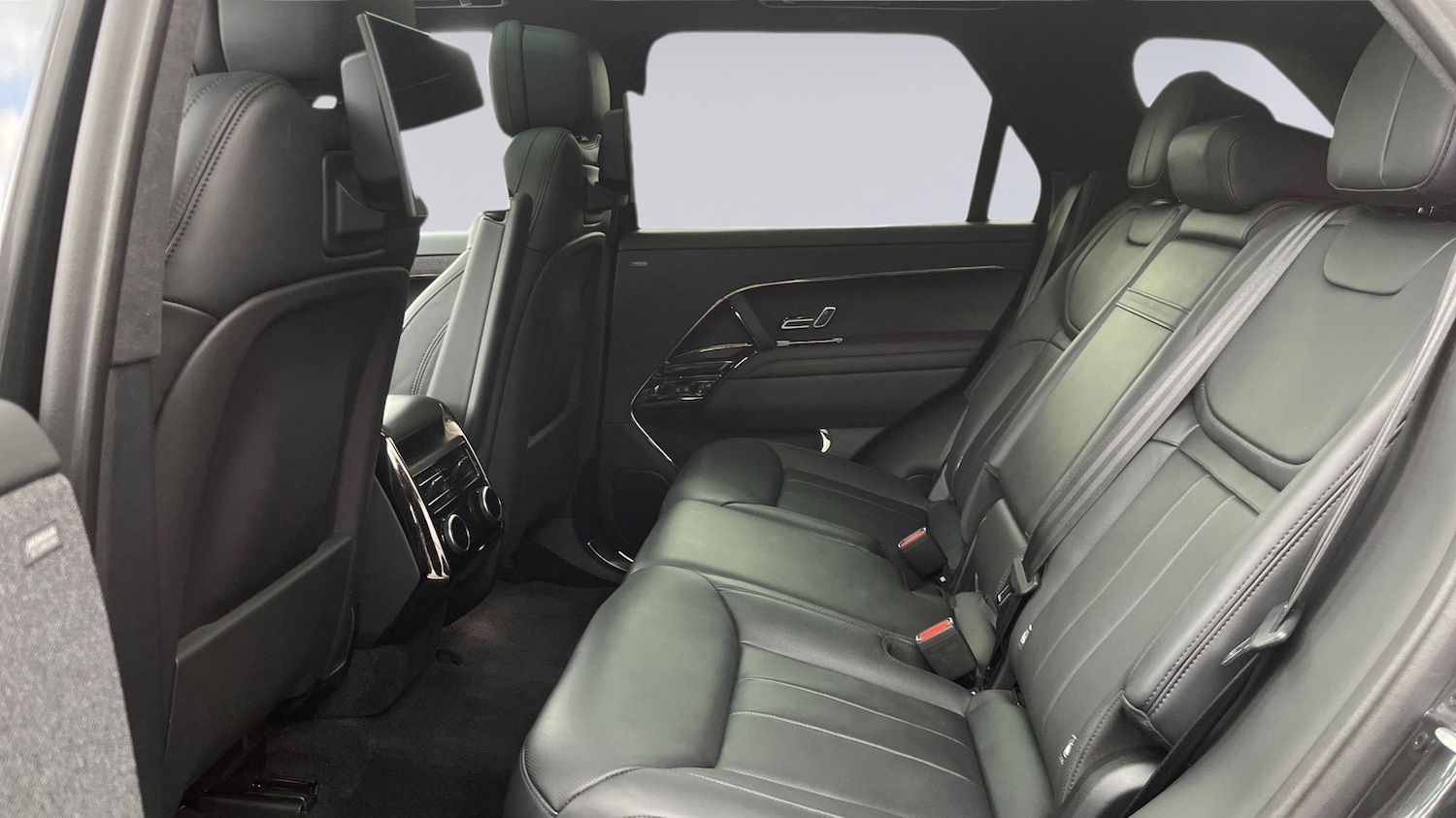 Used Land Rover Range Rover Sport 2024 for sale - 76539554: Photo 4