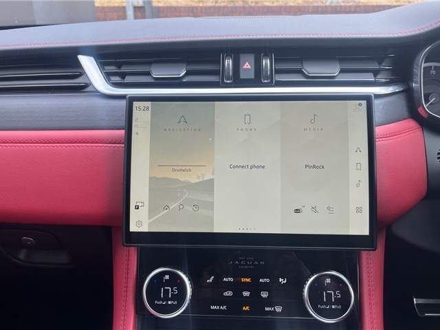 Used Jaguar F-Pace 2022 for sale - 76110824: Photo 14