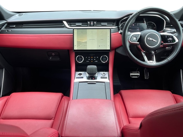 Used Jaguar F-Pace 2022 for sale - 76110824: Photo 9