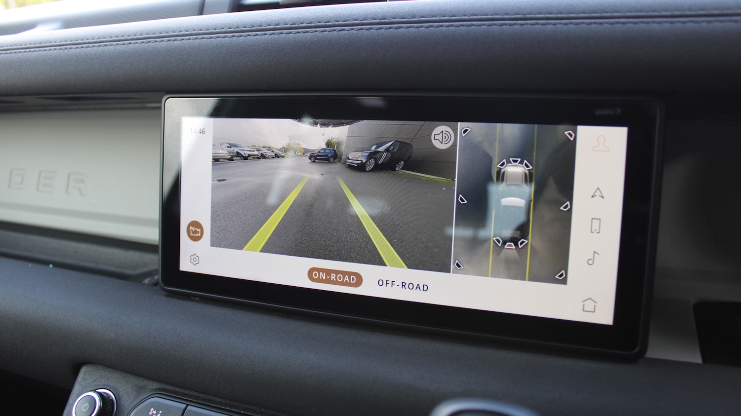 Used Land Rover Defender 2022 for sale - 77397143: Photo 12