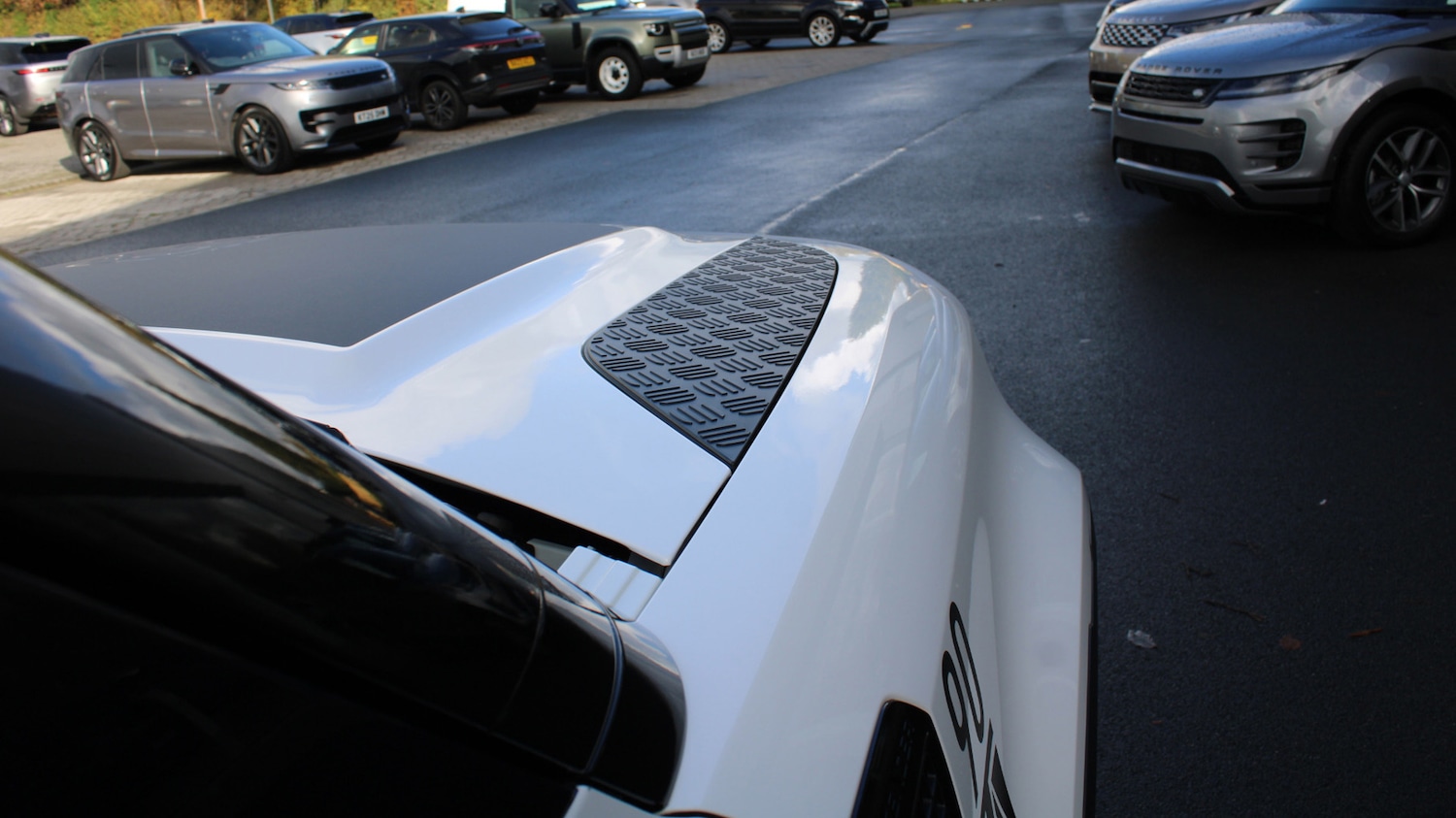 Used Land Rover Defender 2022 for sale - 77397143: Photo 28