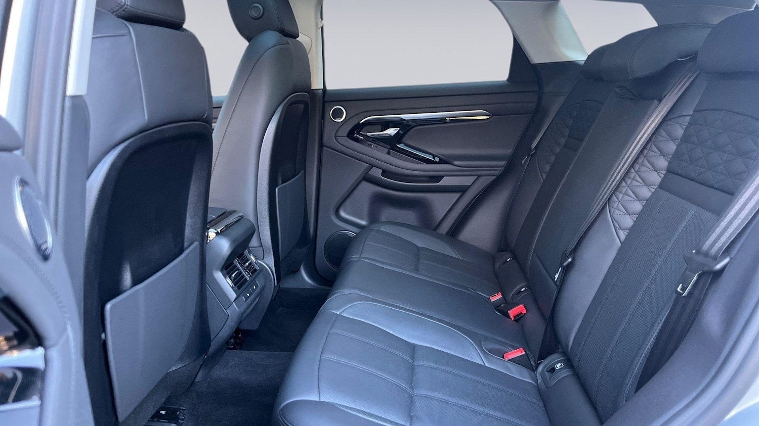 Used Land Rover Range Rover Evoque 2023 for sale - 76937305: Photo 4