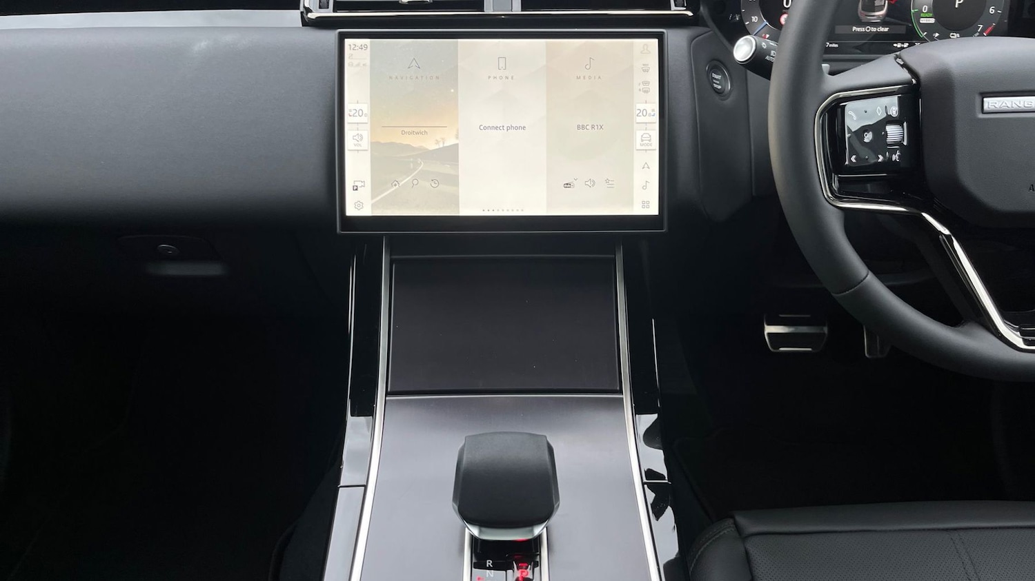 Used Land Rover Range Rover Velar 2025 for sale - 76551836: Photo 14