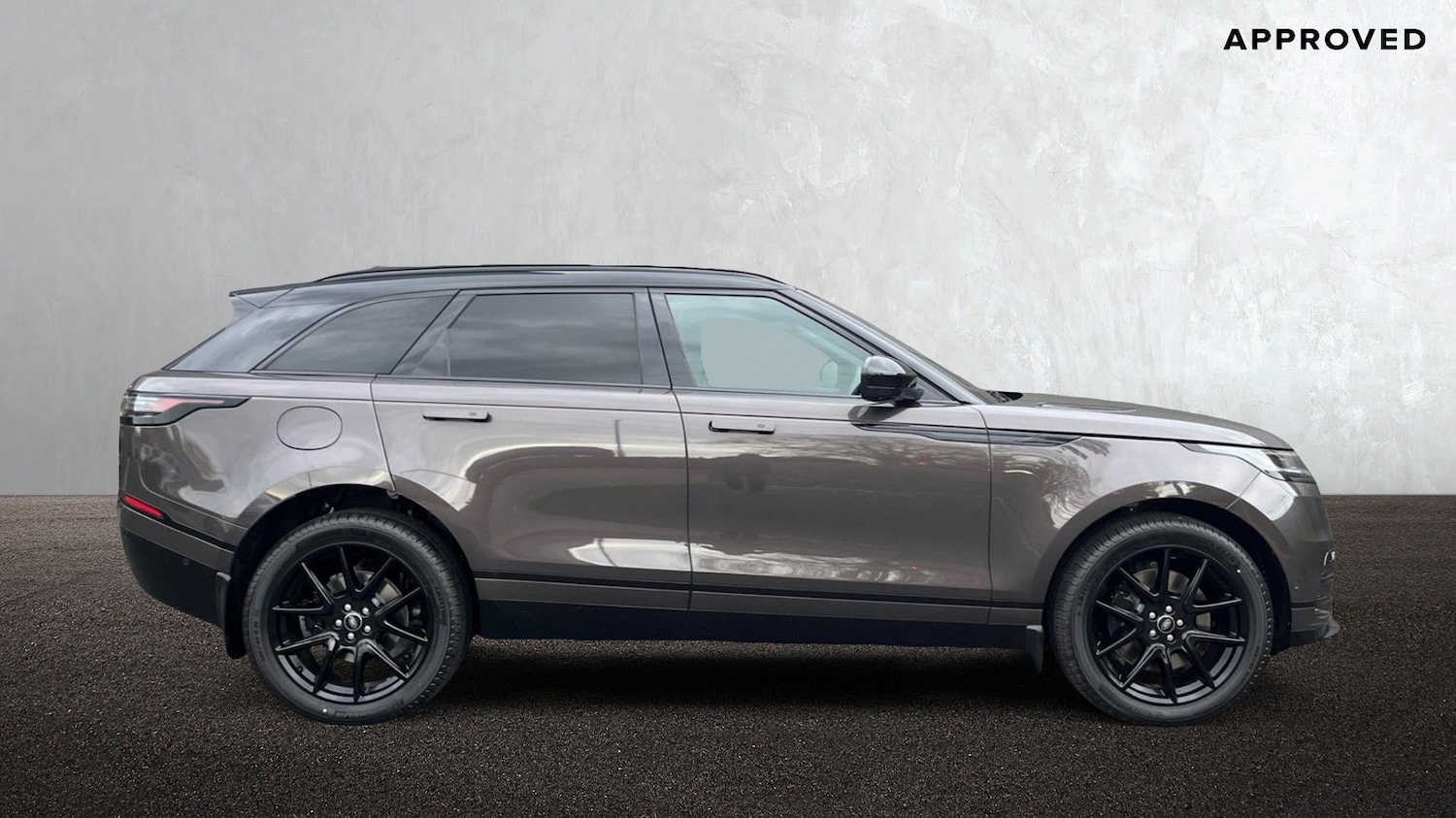 Used Land Rover Range Rover Velar 2025 for sale - 76551836: Photo 5