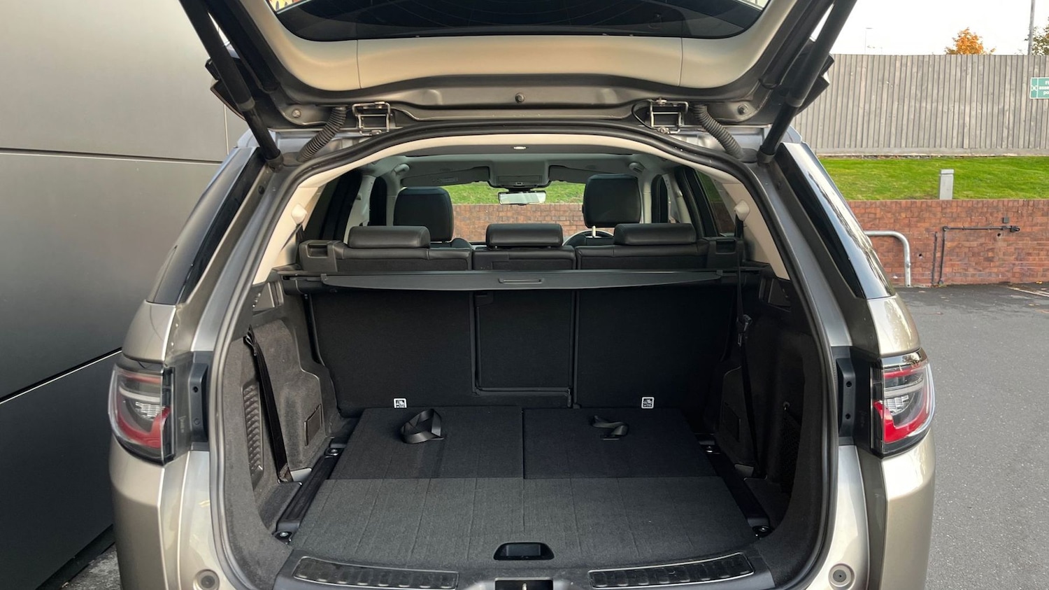 Used Land Rover Discovery Sport 2020 for sale - 77176949: Photo 10