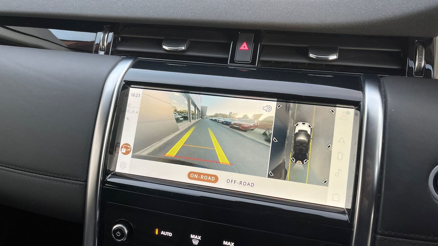 Used Land Rover Discovery Sport 2020 for sale - 77176949: Photo 12