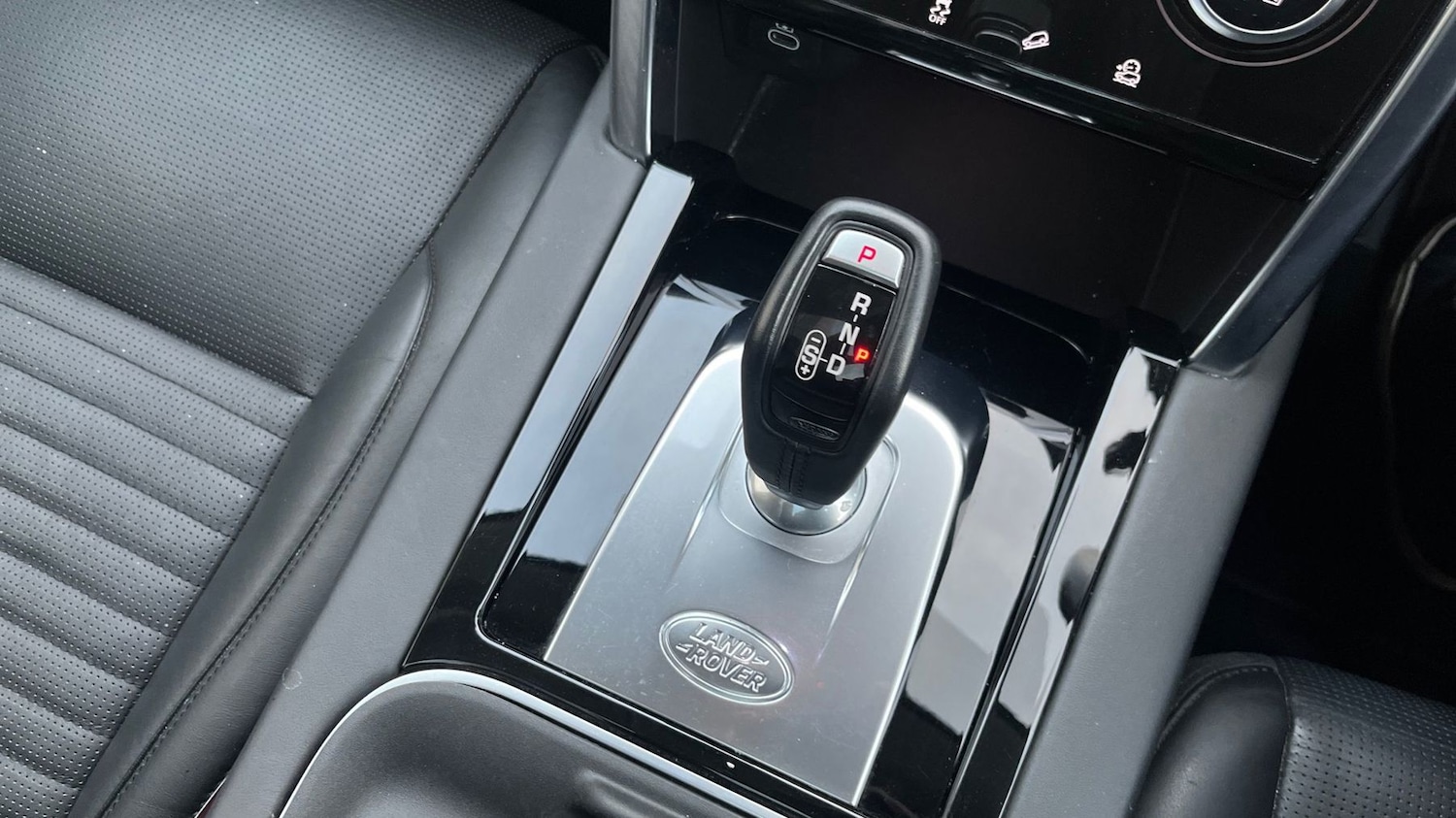 Used Land Rover Discovery Sport 2020 for sale - 77176949: Photo 13