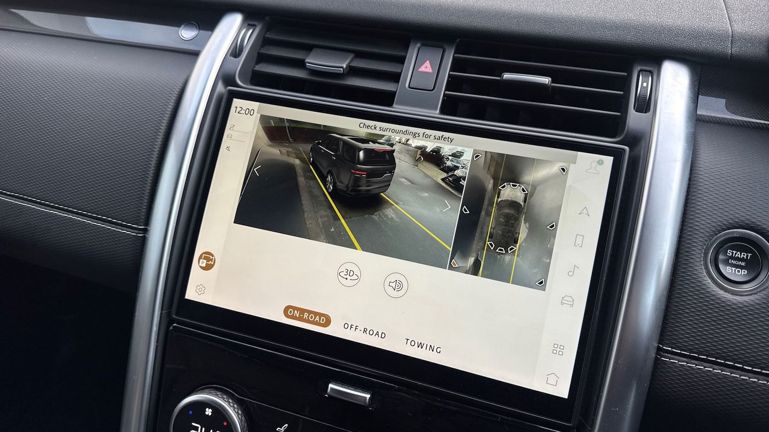 Used Land Rover Discovery 2023 for sale - 77587936: Photo 12