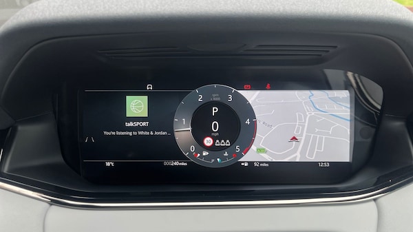Used Land Rover Range Rover Evoque 2025 for sale - 76123987: Photo 16