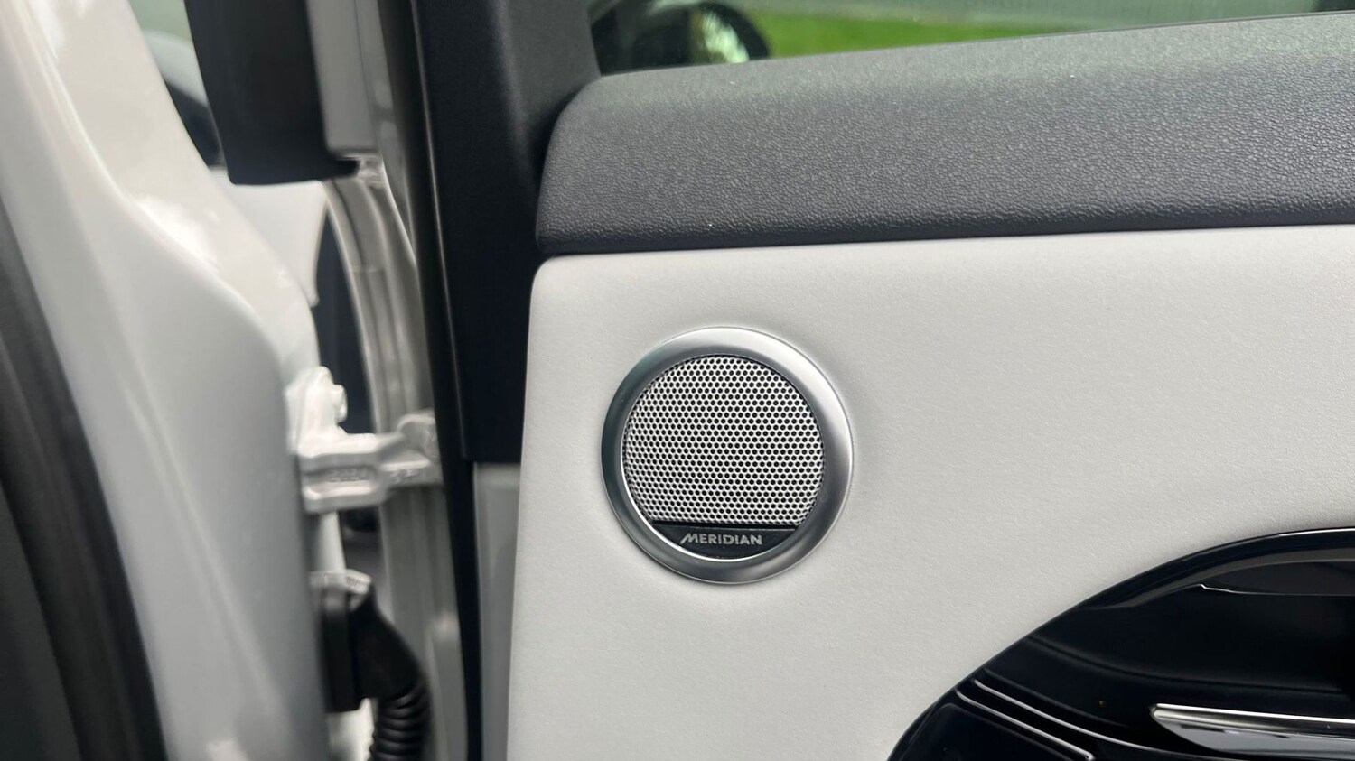 Used Land Rover Range Rover Evoque 2025 for sale - 76123987: Photo 23