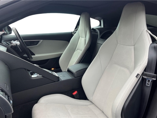 Used Jaguar F-Type 2019 for sale - 76474497: Photo 4