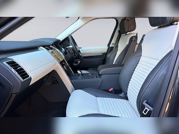 Used Land Rover Discovery 2026 for sale - 78948161: Photo