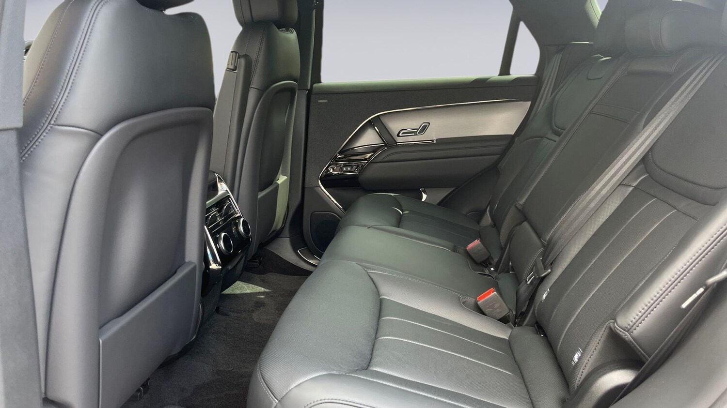 Used Land Rover Range Rover Sport 2025 for sale - 77177302: Photo 4