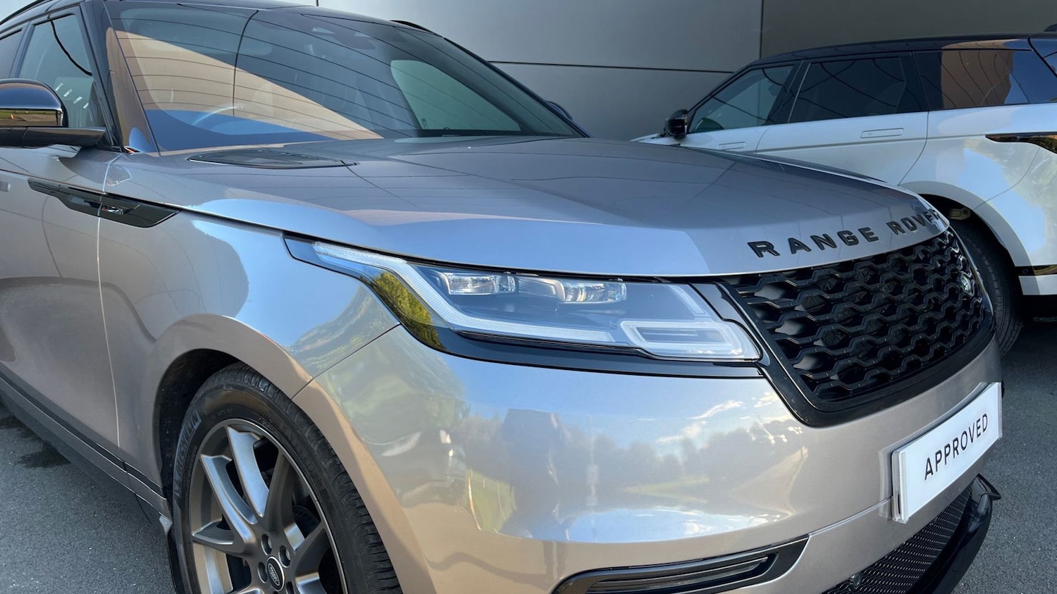 Used Land Rover Range Rover Velar 2022 for sale - 76111632: Photo 17