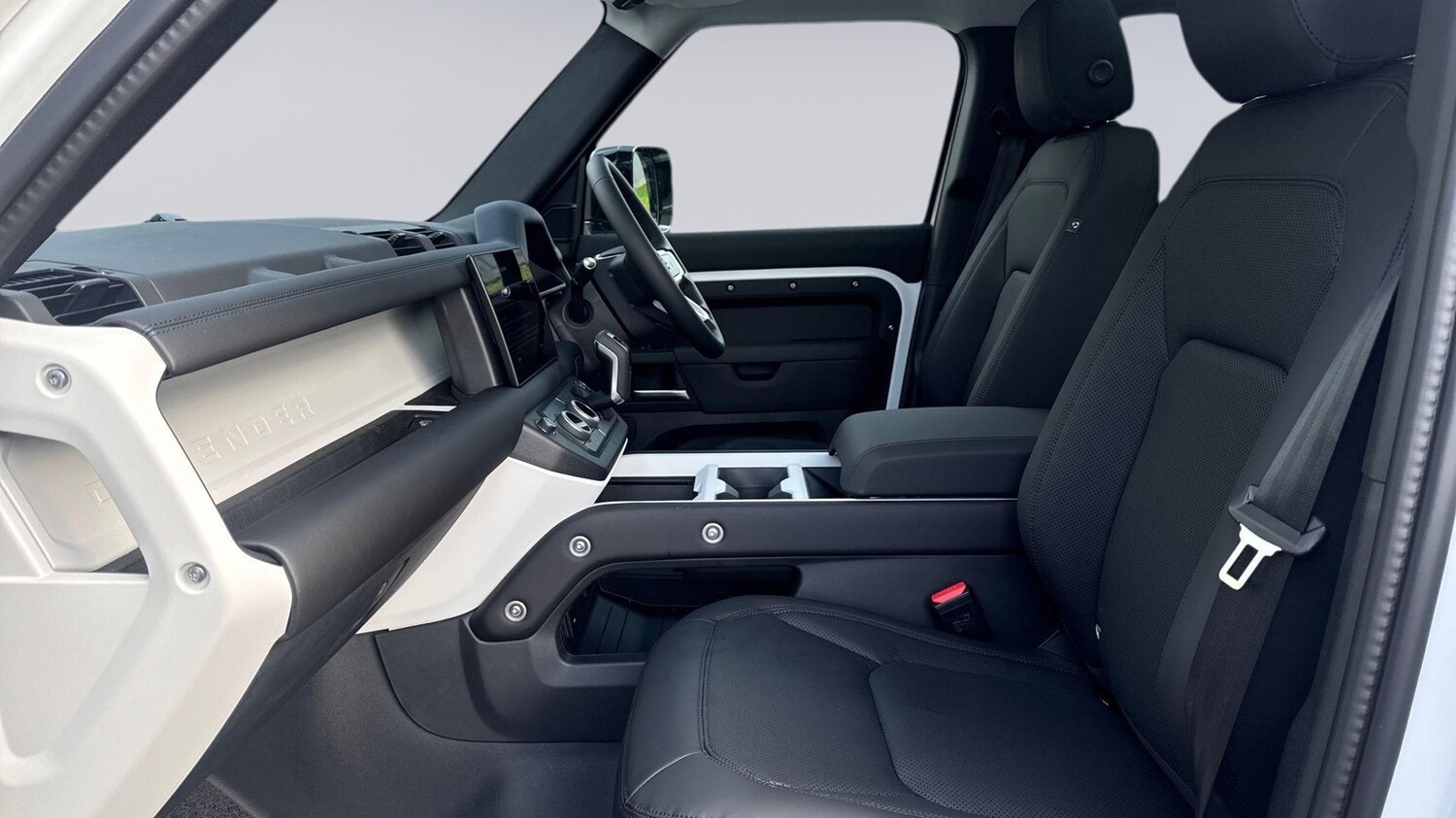 Used Land Rover Other 2026 for sale - 77480005: Photo 3