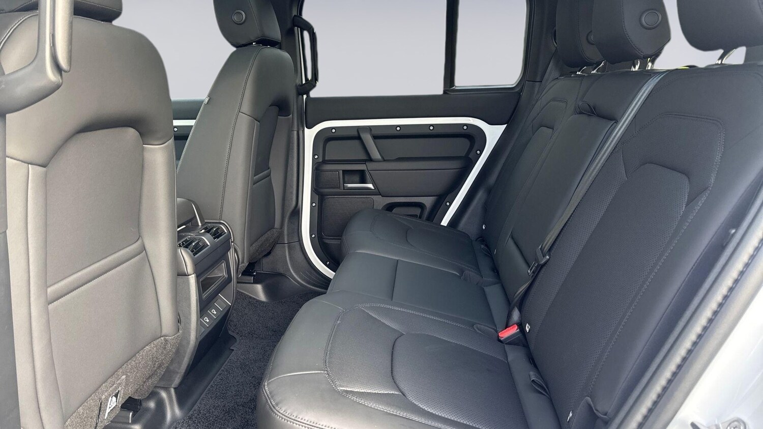 Used Land Rover Other 2026 for sale - 77480005: Photo 4