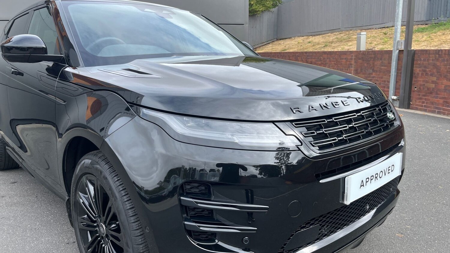 Used Land Rover Range Rover Evoque 2025 for sale - 77840925: Photo 17