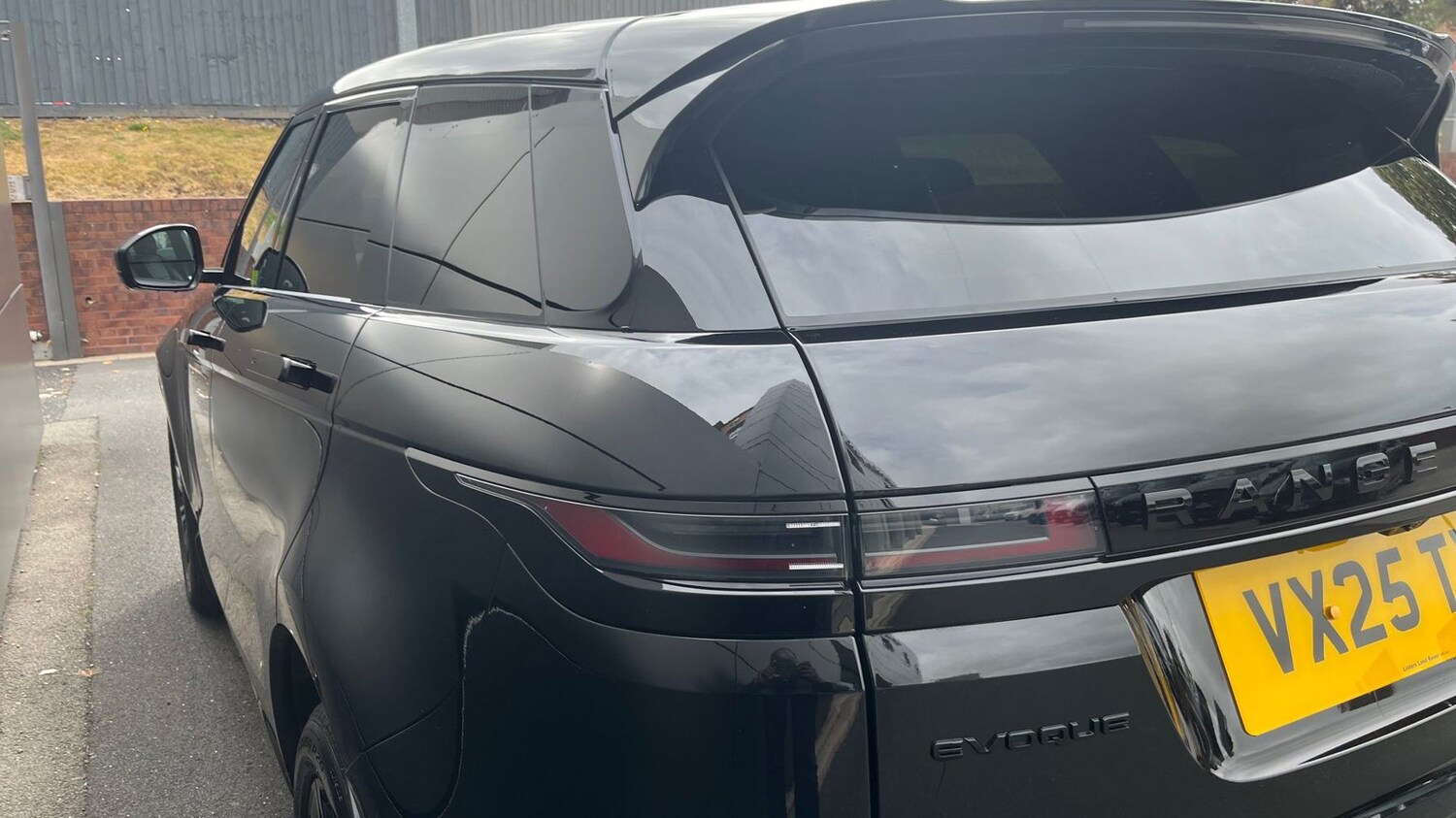 Used Land Rover Range Rover Evoque 2025 for sale - 77840925: Photo 19