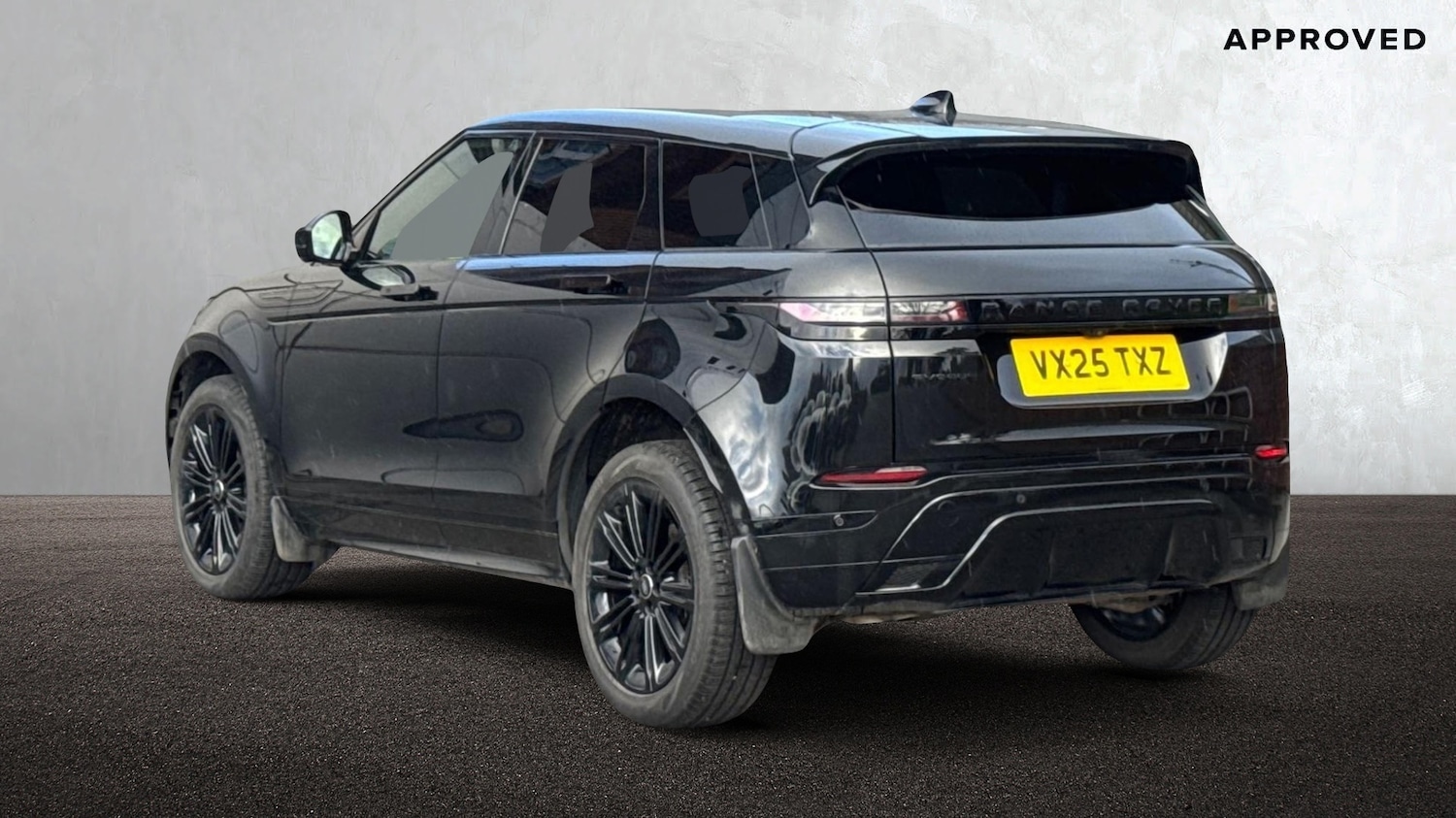 Used Land Rover Range Rover Evoque 2025 for sale - 77840925: Photo 2