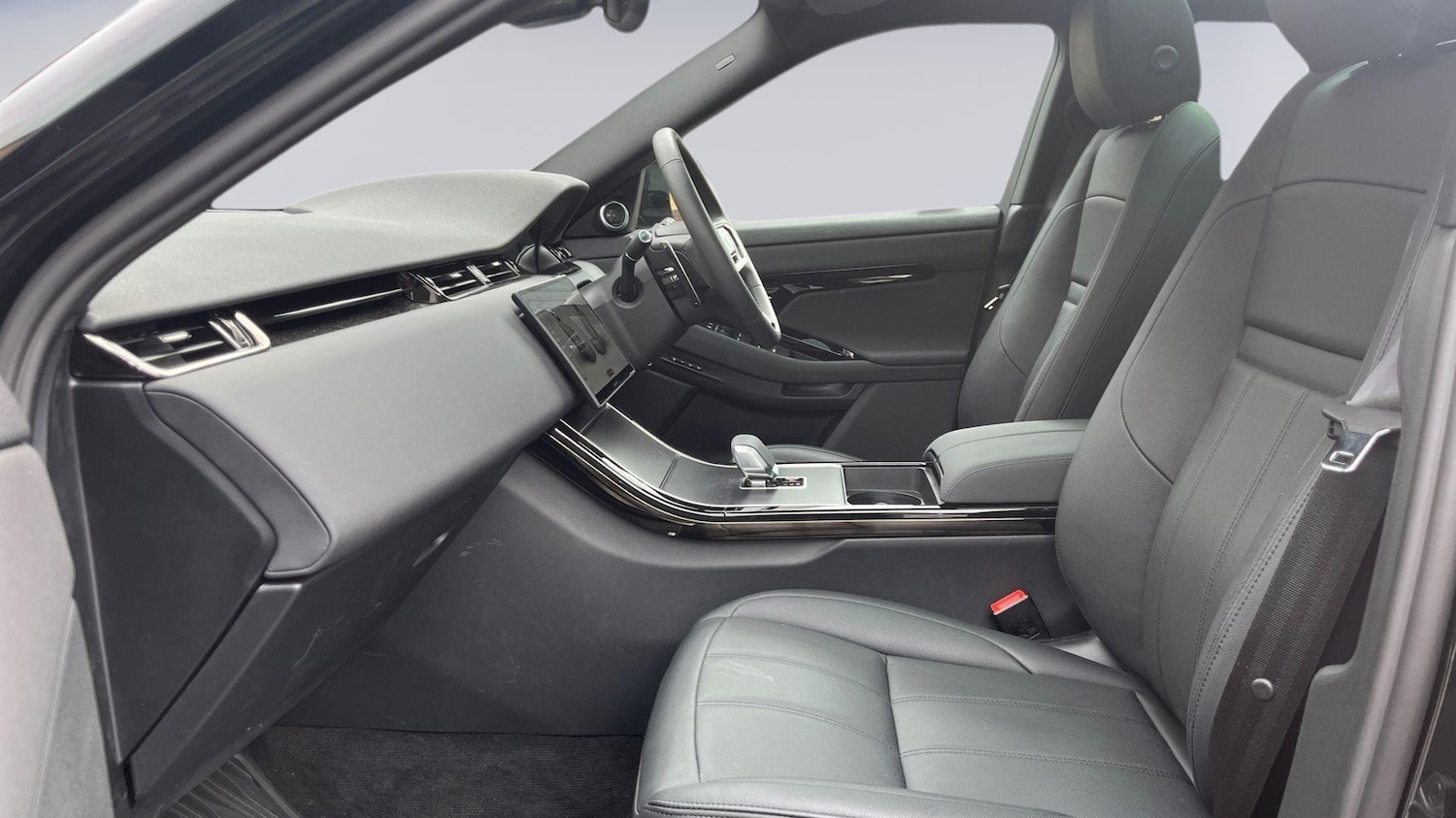 Used Land Rover Range Rover Evoque 2025 for sale - 77840925: Photo 3