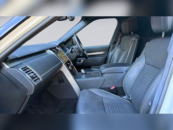 Used Land Rover Discovery 2022 for sale - 79522538: Photo