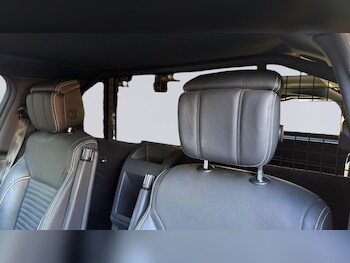 Used Land Rover Discovery 2022 for sale - 79522538: Photo