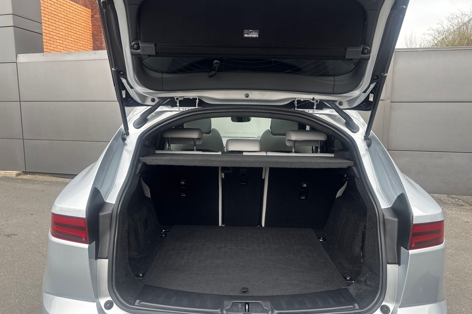 Used Jaguar E-Pace 2023 for sale - 77599795: Photo 10