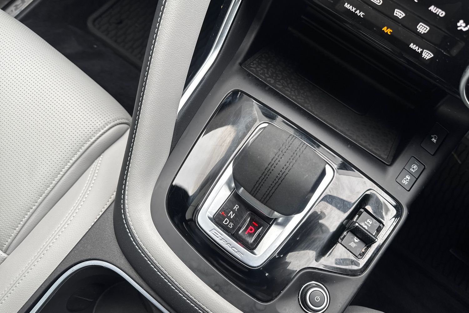 Used Jaguar E-Pace 2023 for sale - 77599795: Photo 13