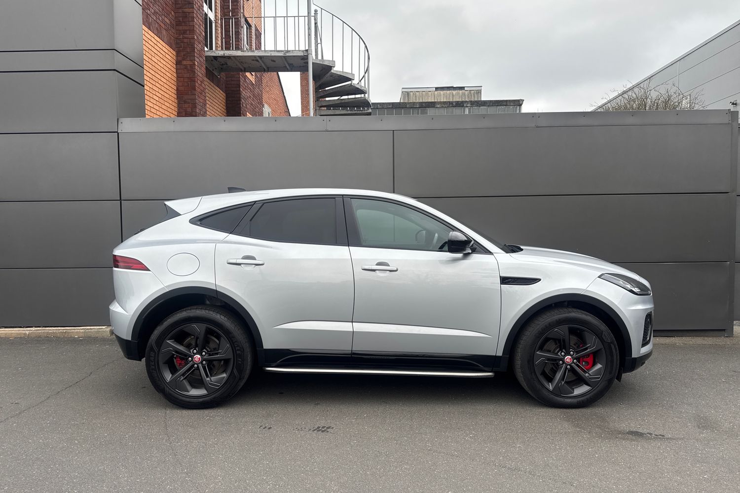Used Jaguar E-Pace 2023 for sale - 77599795: Photo 5