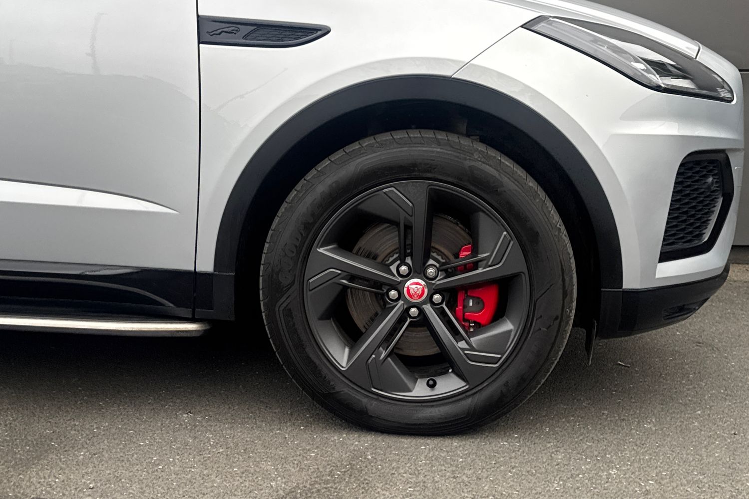 Used Jaguar E-Pace 2023 for sale - 77599795: Photo 8