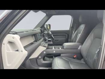 Used Land Rover Defender 110 2023 for sale - 75211413: Photo