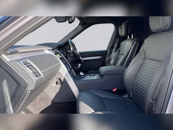 Used Land Rover Discovery 2025 for sale - 77770737: Photo