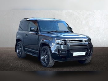 Used Land Rover Defender 90 2024 for sale - 77826129: Photo