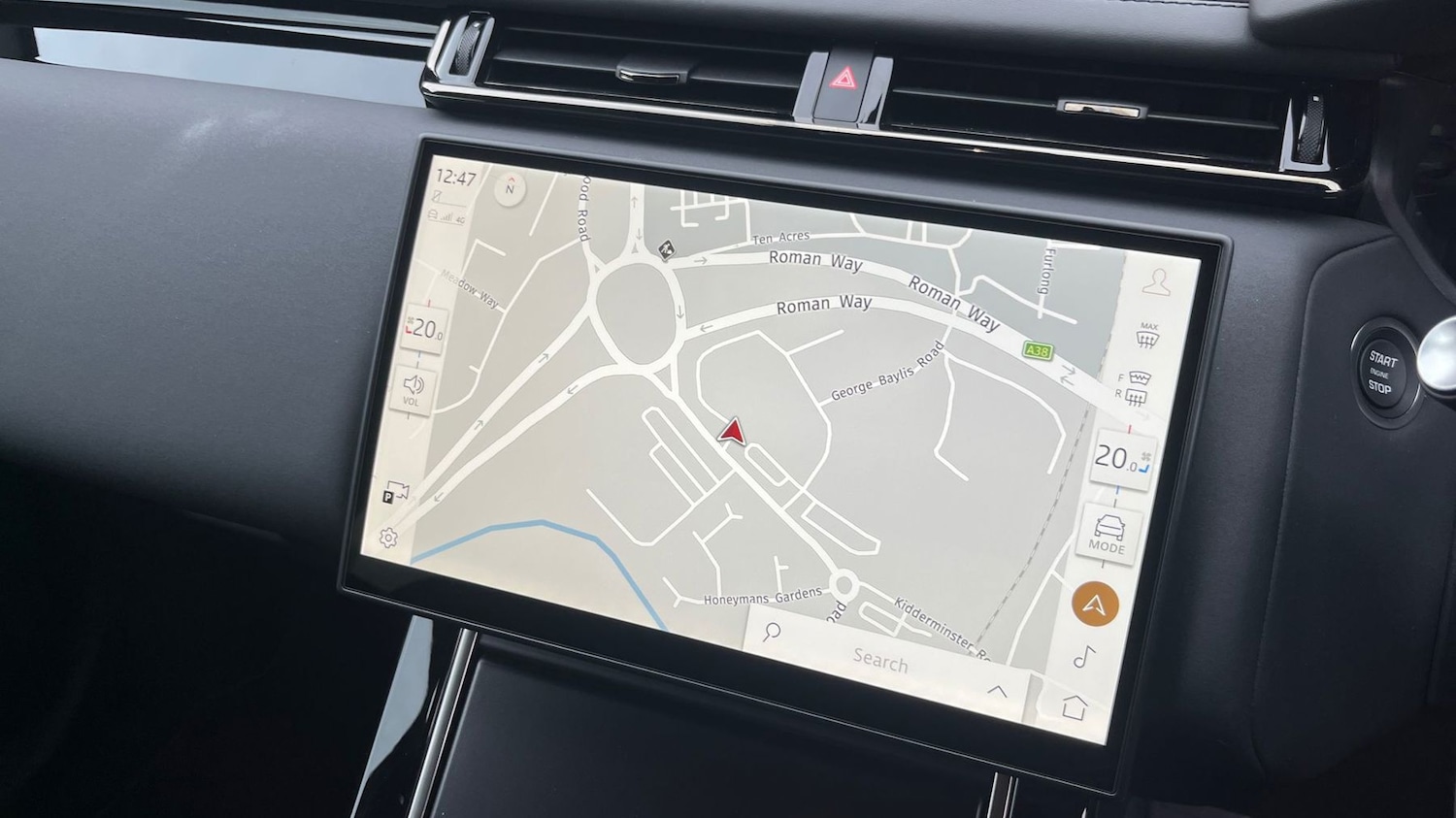 Used Land Rover Range Rover Velar 2025 for sale - 77177475: Photo 11