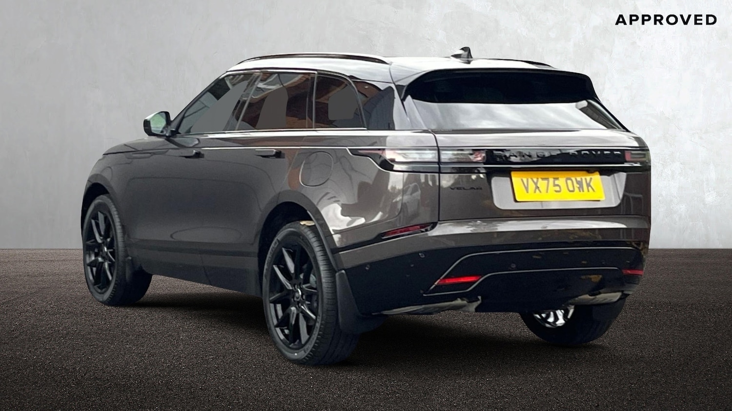 Used Land Rover Range Rover Velar 2025 for sale - 77177475: Photo 2