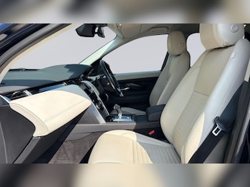 Used Land Rover Discovery Sport 2019 for sale - 79269652: Photo