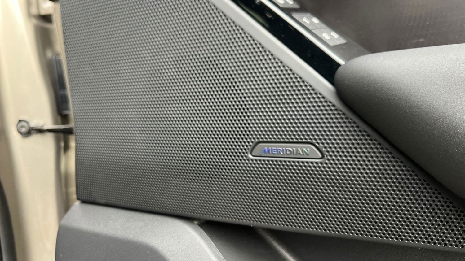 Used Land Rover Range Rover Velar 2025 for sale - 77177742: Photo 22